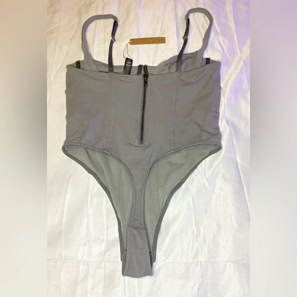 SOLD❗️❗️❗️ - SKIMS: NWT: LARGE COTTON CORSET UNLINED BODYSUIT - Picture 6 of 8